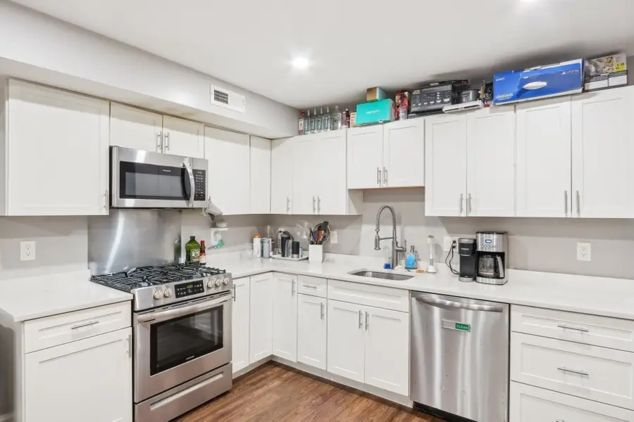 271 W 5th St, Boston, MA 02127 - #3