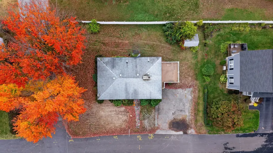 94 Peever St, Methuen, MA 01844 - #3