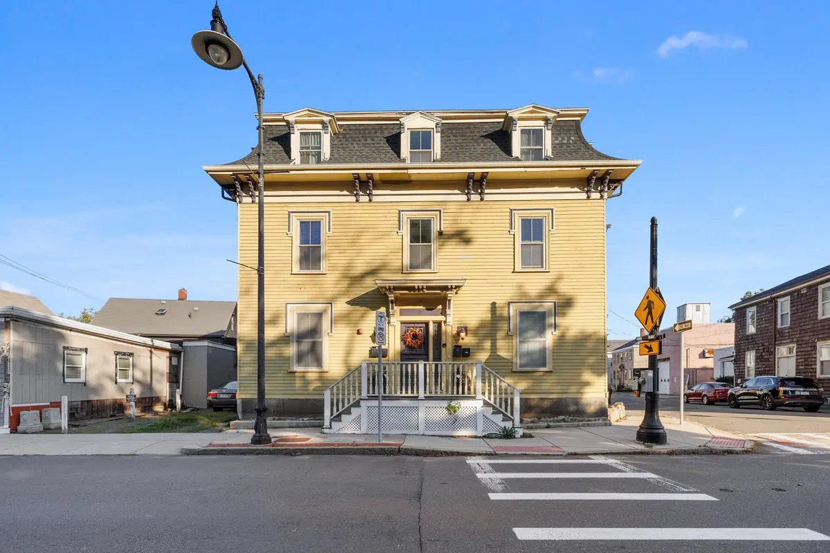 47 Bridge St #1, Salem, MA 01970 - #1