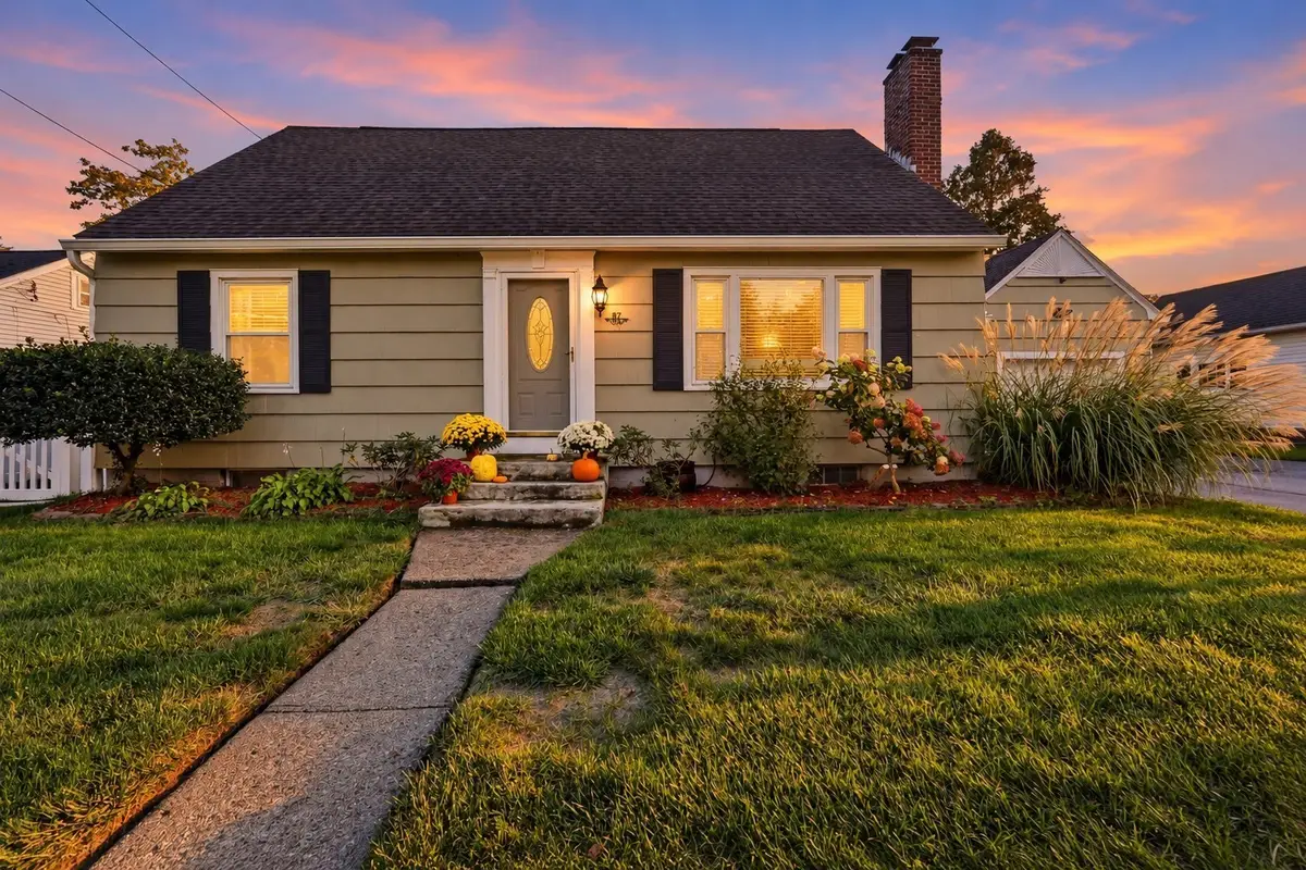 57 Parkview St, Ludlow, MA 01056 - #1