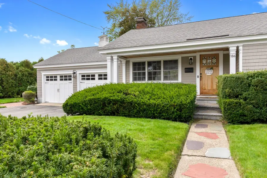 186 Mckay St, Beverly, MA 01915 - #2