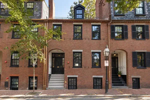 48-49 Fayette St, Boston, MA 02116