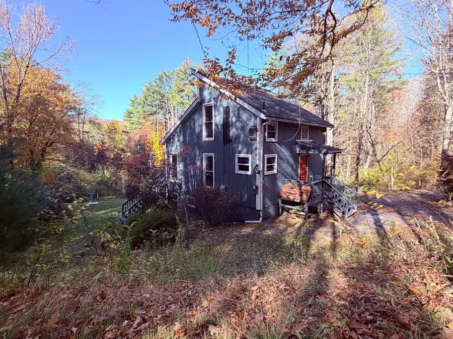 232 River Rd, Leyden, MA 01337 - #3