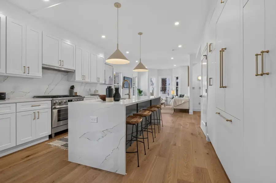 3 Fairlee St, Somerville, MA 02144 - #3