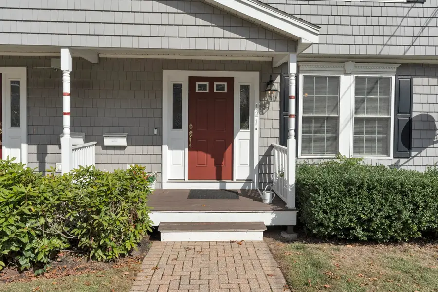 121 Nonantum St #B, Boston, MA 02135 - #2