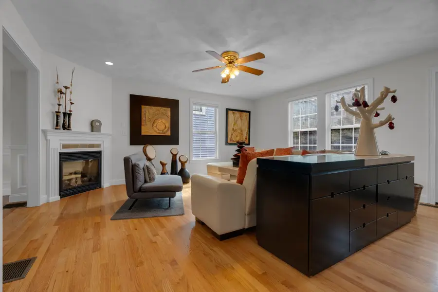 121 Nonantum St #B, Boston, MA 02135 - #3