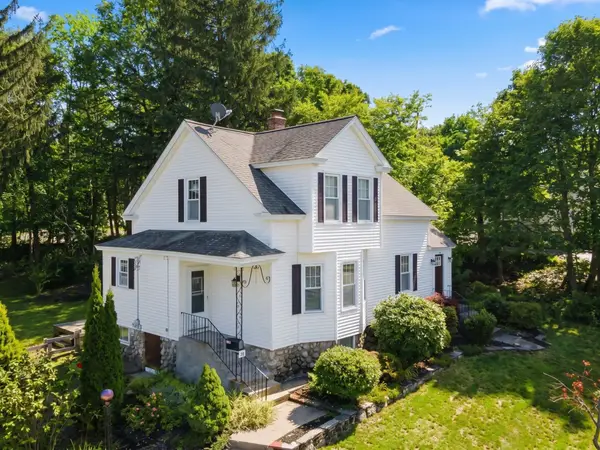 46 Barrett Ave, Worcester, MA 01605