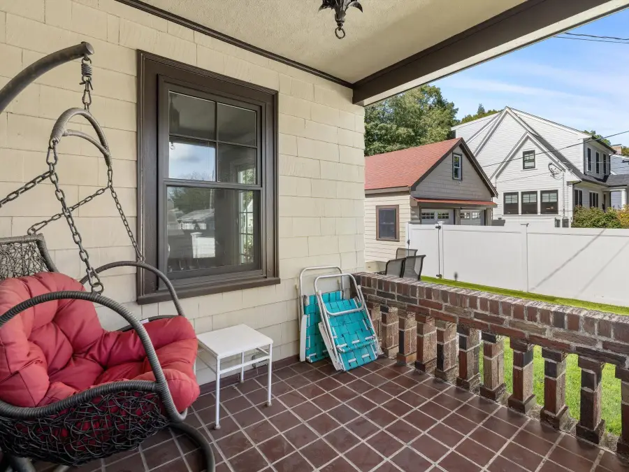 732 W Roxbury Pkwy, Boston, MA 02131 - #3