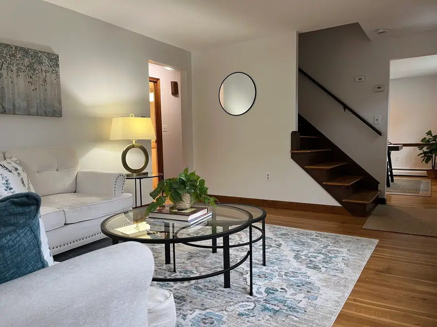 10 Pelham St, Billerica, MA 01821 - #3