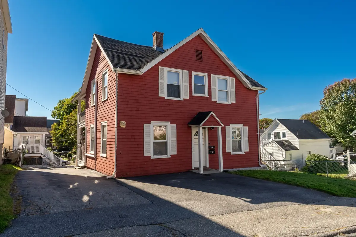 12 Chrome St, Worcester, MA 01604 - #1