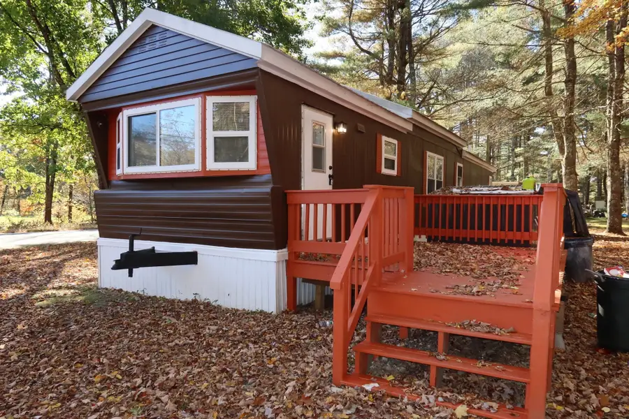 118 Emery Street, Palmer, MA 01069 - #3