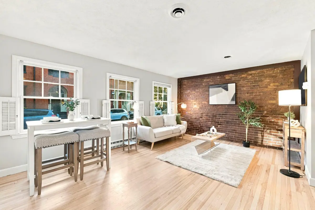 32 Washington St #1, Boston, MA 02129 - #1
