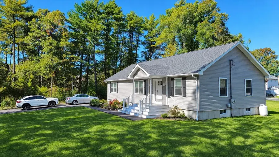 337 Lucy Little Rd, Dartmouth, MA 02747 - #3