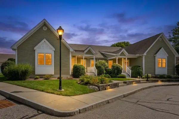 500 Mendon Rd #326, Cumberland, RI 02864