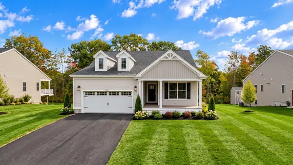 65 Club House Drive #R65, Dighton, MA 02715