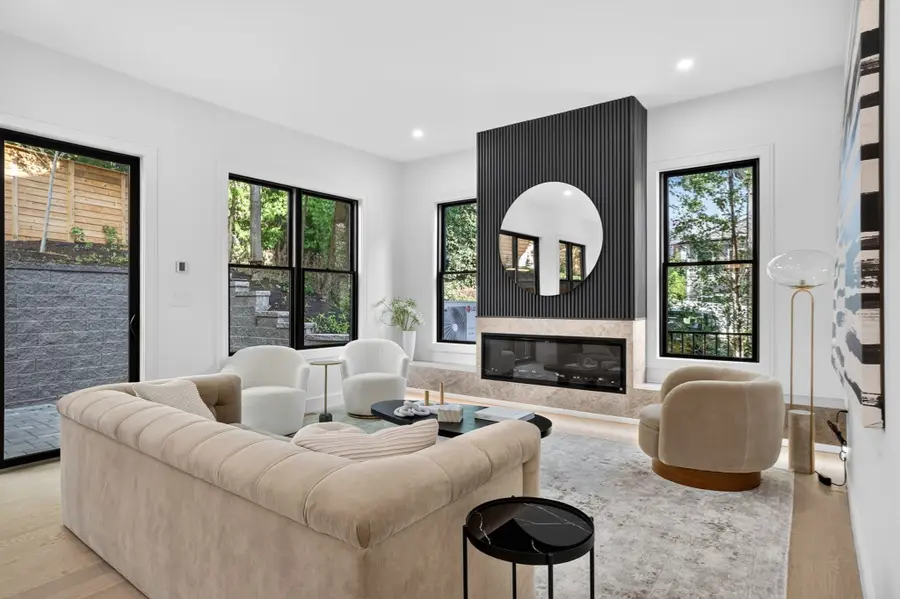 82-84 Eastside Parkway, Newton, MA 02458 - #2