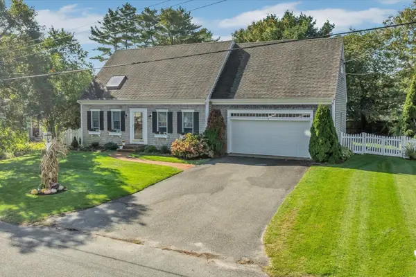 13 Nightingale Dr, Yarmouth, MA 02664