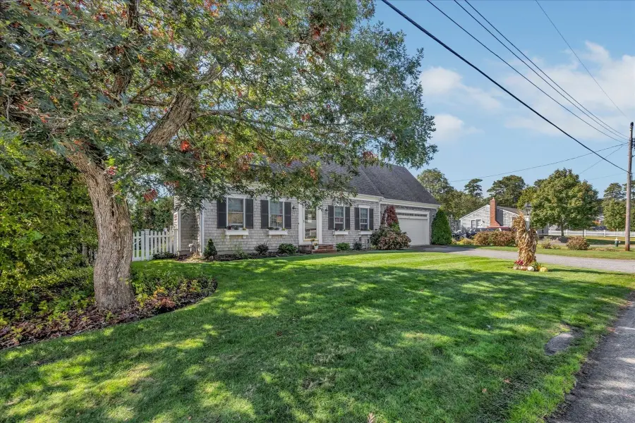 13 Nightingale Dr, South Yarmouth, MA 02664 - #3