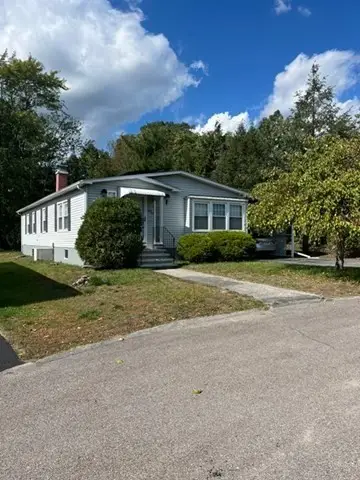 52 Castle Road, Attleboro, MA 02703