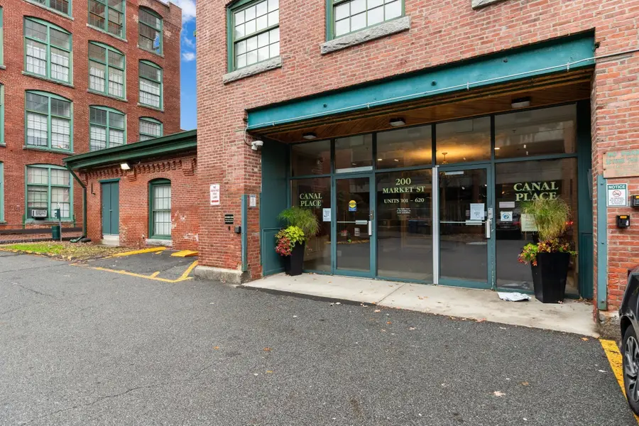 200 Market Street #413, Lowell, MA 01852 - #2