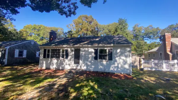 49 Swan Lake Rd, Yarmouth, MA 02673