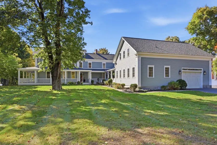 23 Pleasant St, Andover, MA 01810 - #2