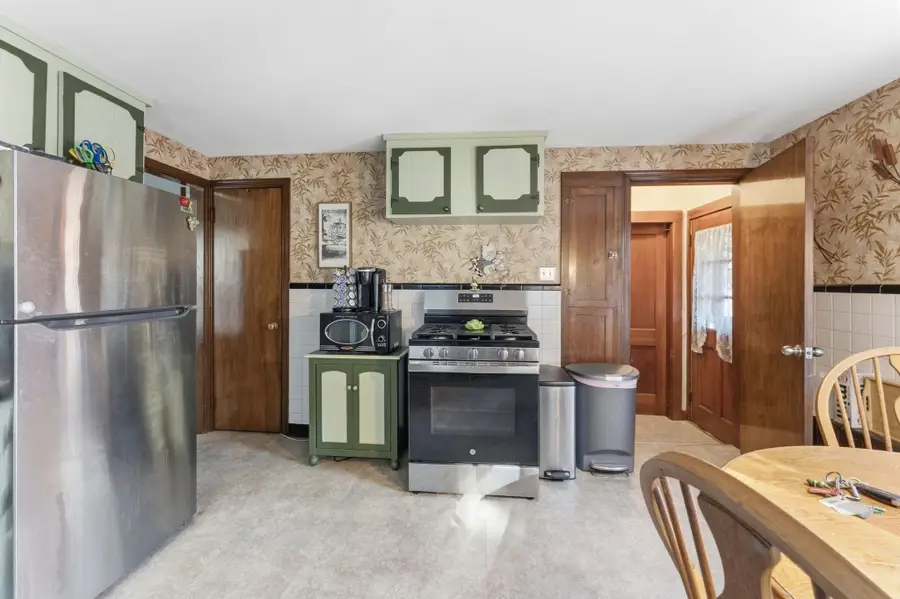 83 Althea St, West Springfield, MA 01089 - #3