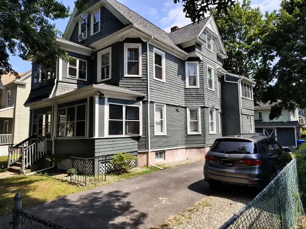 93 Montrose St, Springfield, MA 01109