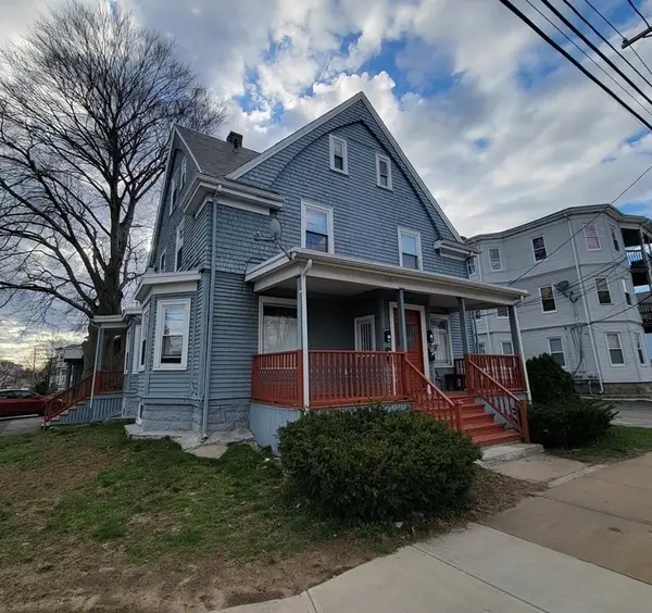 933 Warren Ave, Brockton, MA 02301