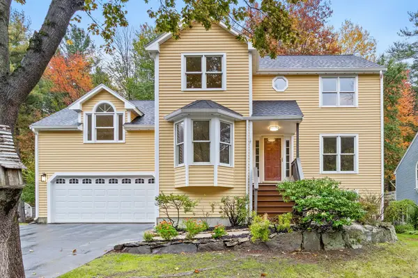 15 Quail Hollow Dr, Shrewsbury, MA 01545