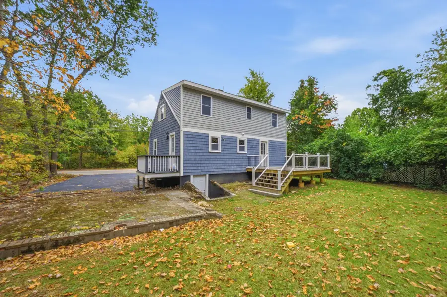 405 Plymouth St, Holbrook, MA 02343 - #3