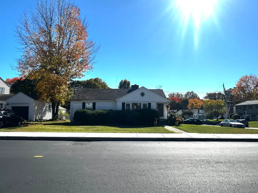 132 Maple Street, Framingham, MA 01702 - #3