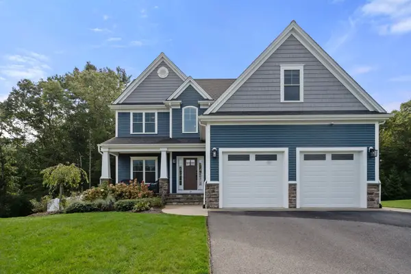 19 Pass Farm Rd, Attleboro, MA 02703