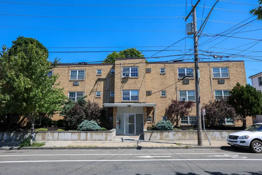 238 Chelsea Street, Everett, MA 02149 - #2