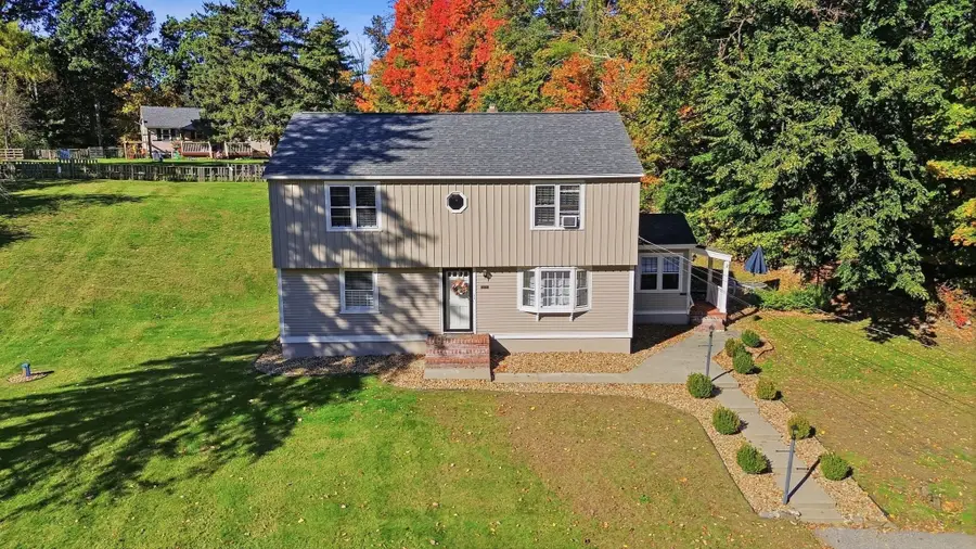 29 Shadow Lake Rd, Salem, NH 03079 - #2