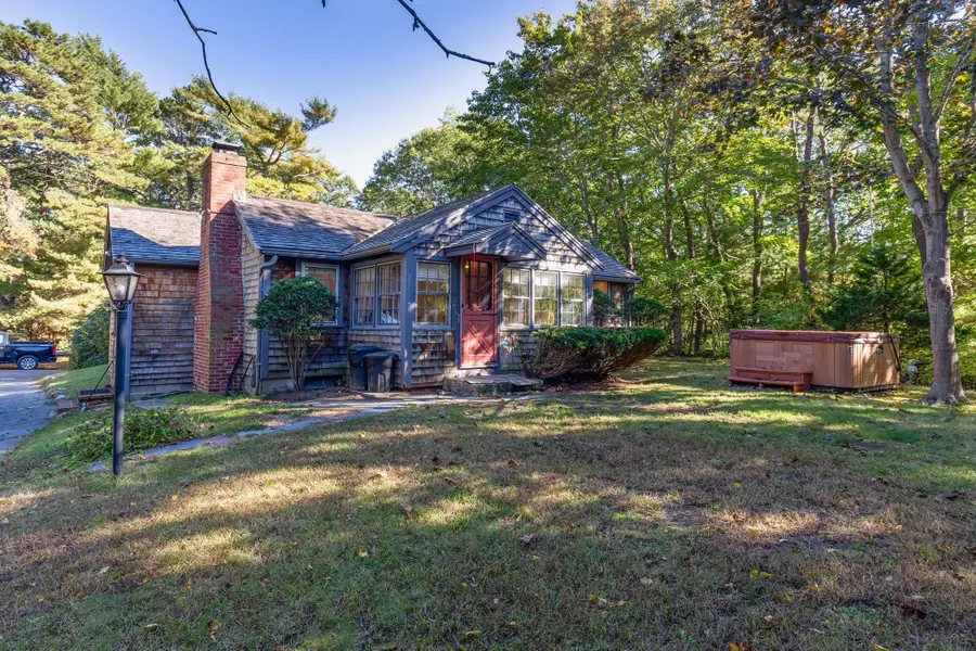 324 Sandwich St, Plymouth, MA 02360 - #2