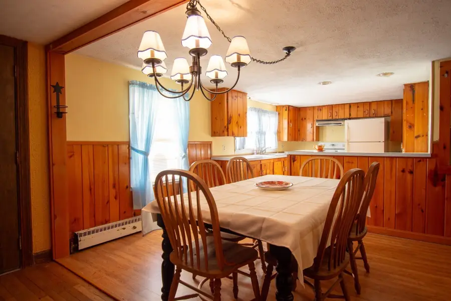 92 Worcester Rd, Webster, MA 01657 - #3