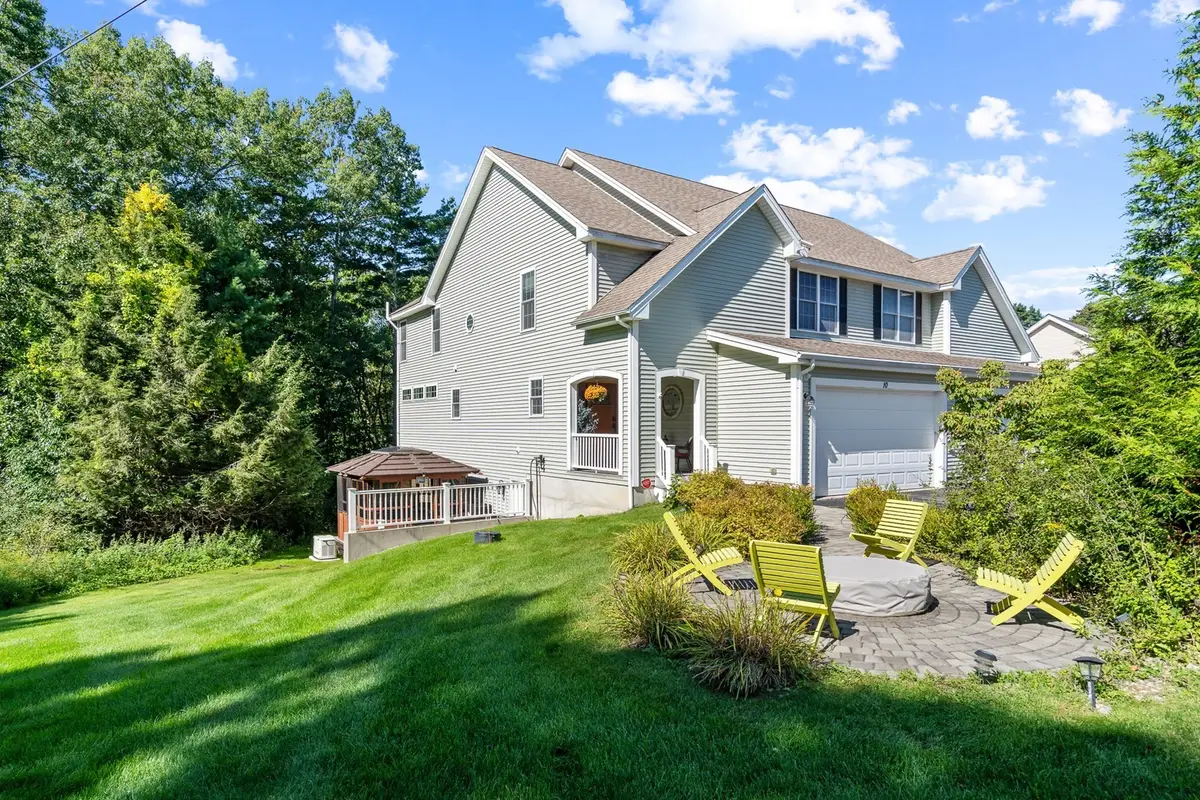 10 Blossom Ln #10, Stratham, NH 03885 - #1