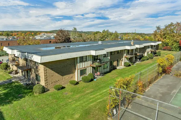 395 Merrimack St #26, Methuen, MA 01844