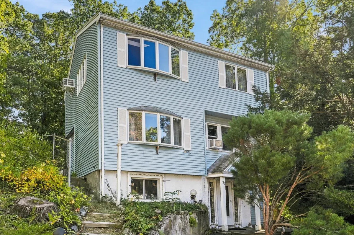 27 Malvern St, Waltham, MA 02451 - #1