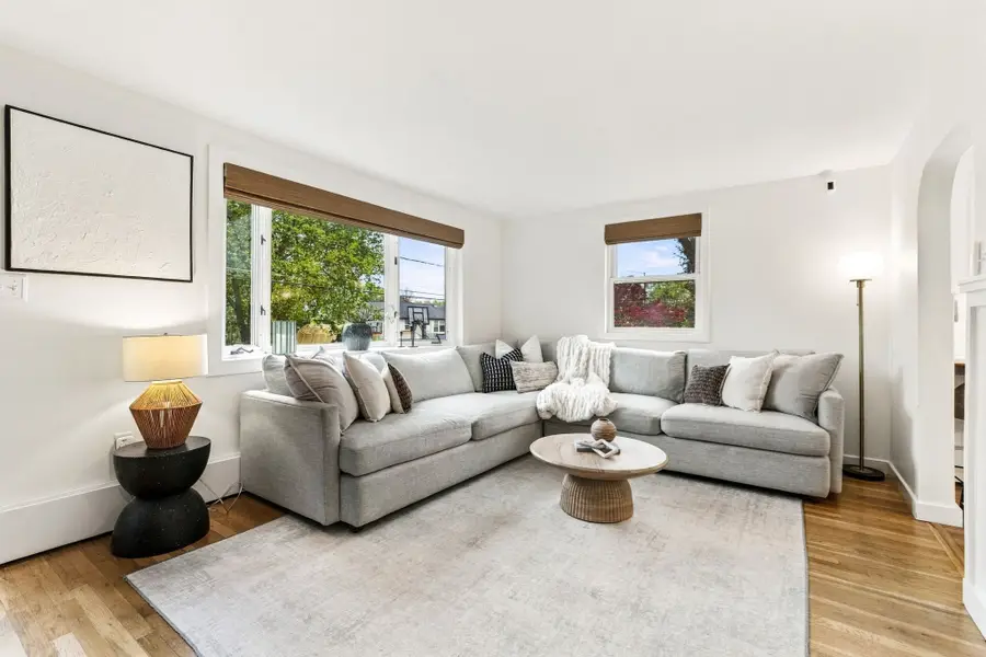24 Ellington Rd, Tewksbury, MA 01876 - #3