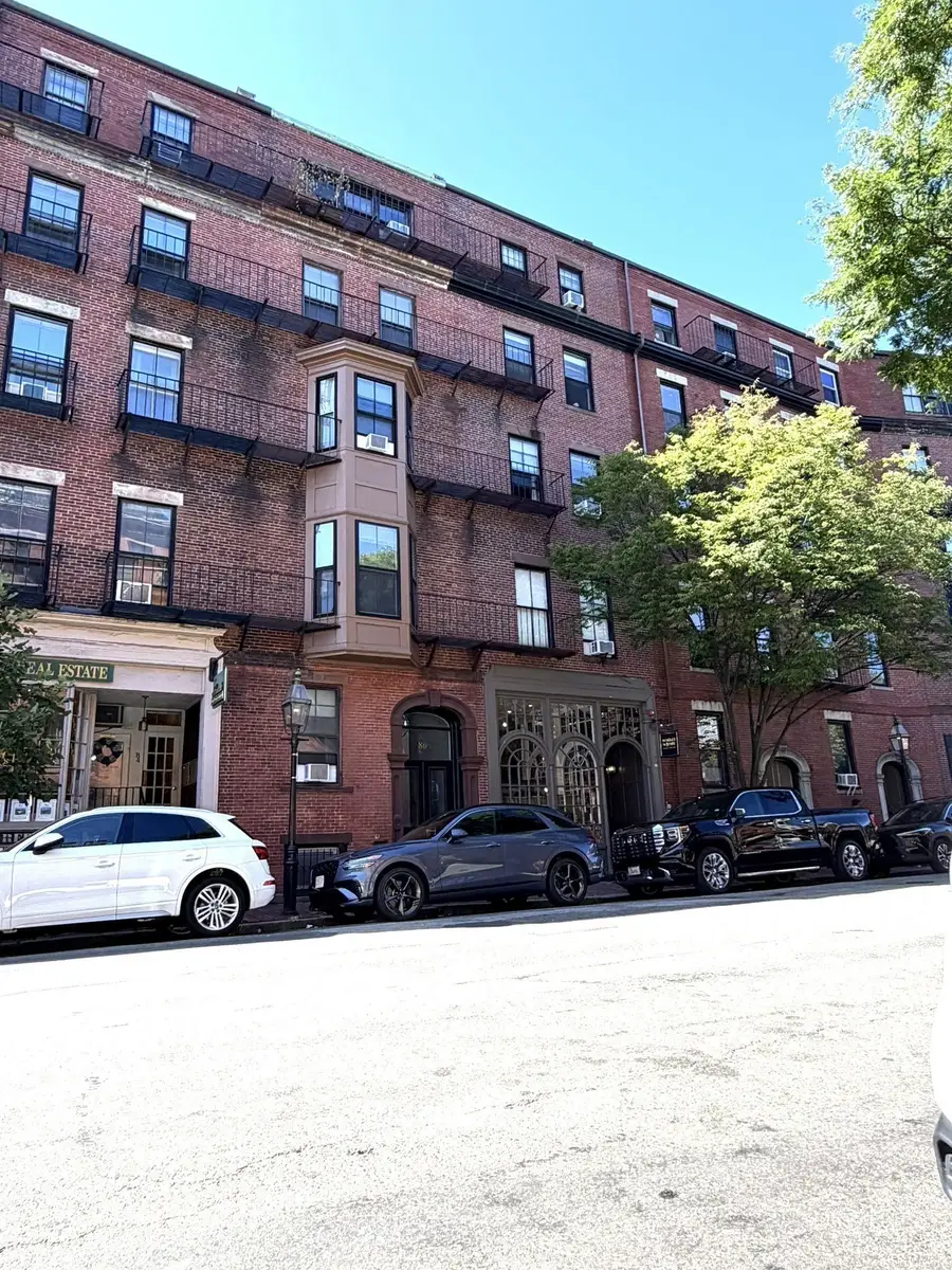 88 Charles, Boston, MA 02114 - #2