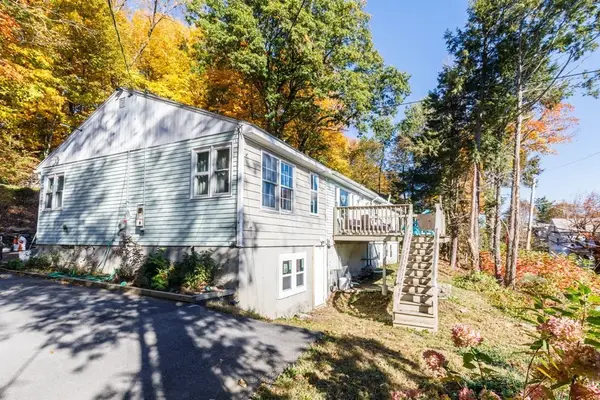 360 Blossom Street, Fitchburg, MA 01420