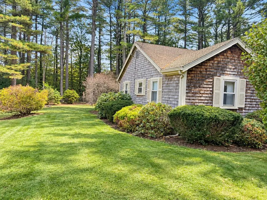 5 Bay Path, Kingston, MA 02364 - #2