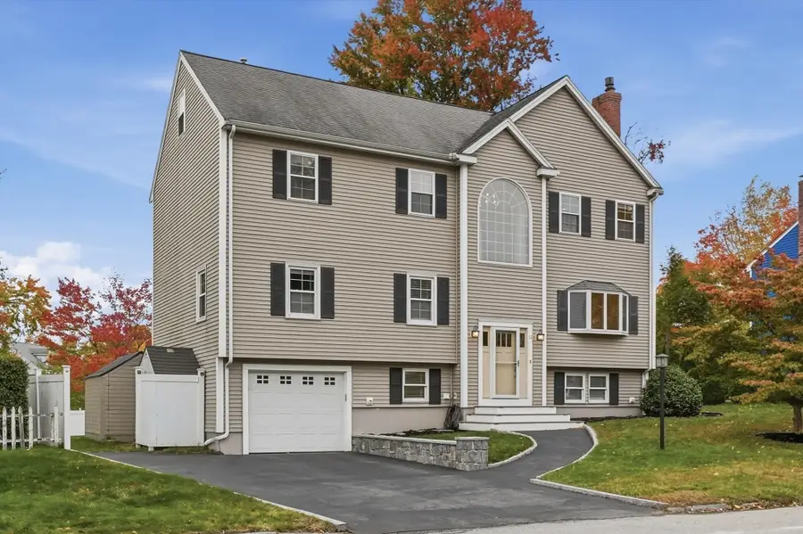 11 Yellow Brick Road, Haverhill, MA 01835 - #2