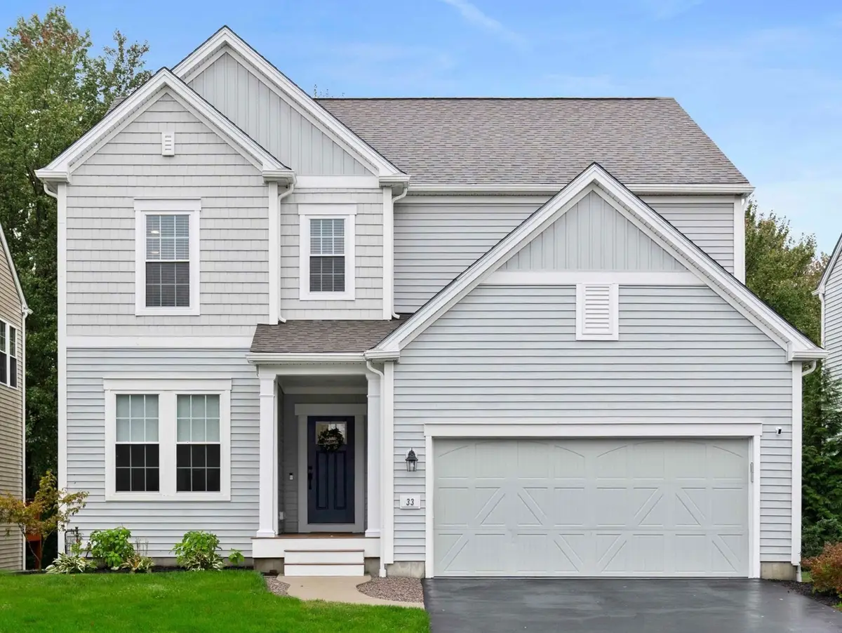 33 Skyhawk Cir, Weymouth, MA 02190 - #1