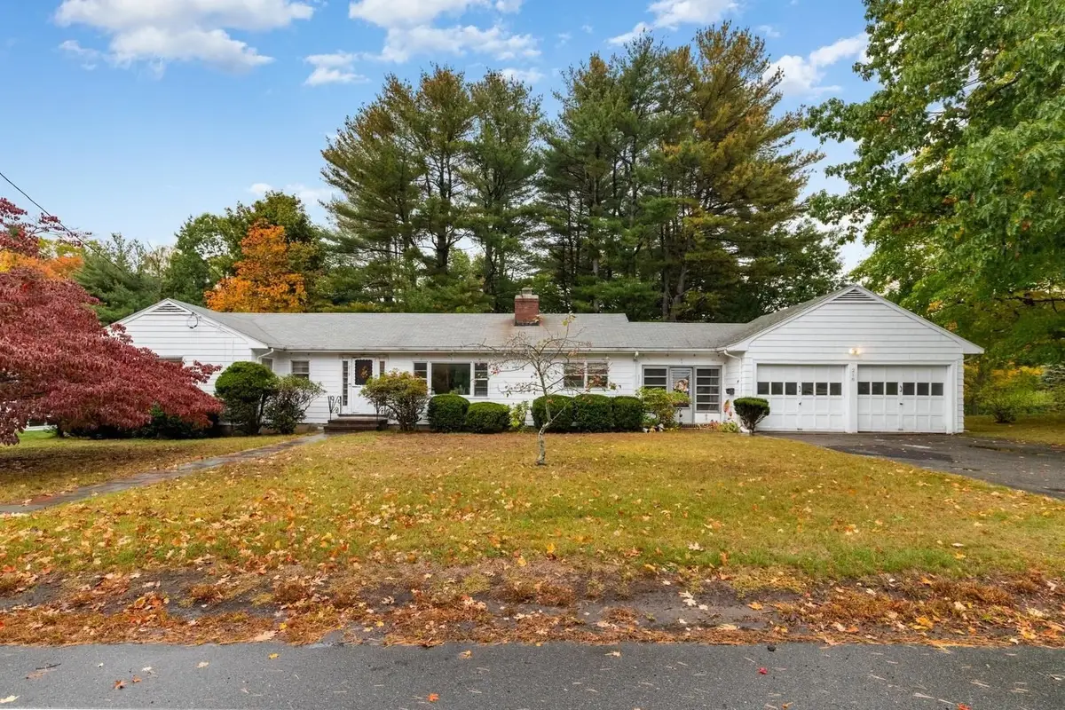 218 Lowell St, Wakefield, MA 01880 - #1