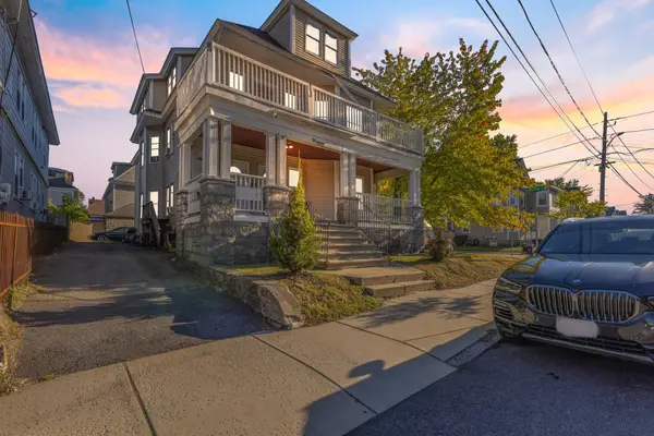 34 Coolidge St, Lawrence, MA 01843