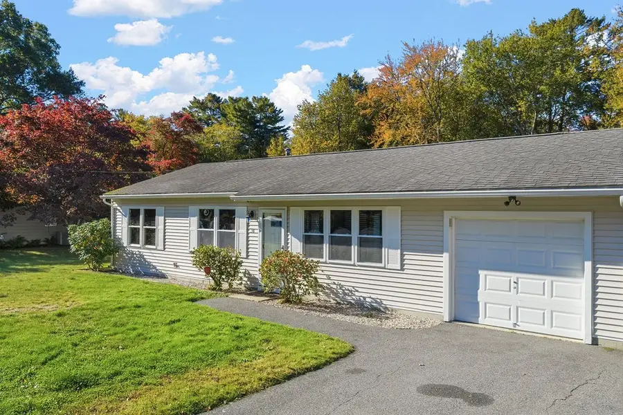 36 Meadowood Dr, Dartmouth, MA 02748 - #2