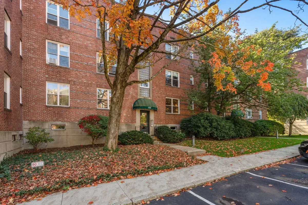136 Beaconsfield Rd #2, Brookline, MA 02445 - #1